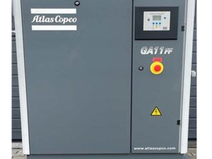 SCREW AIR COMPRESSOR